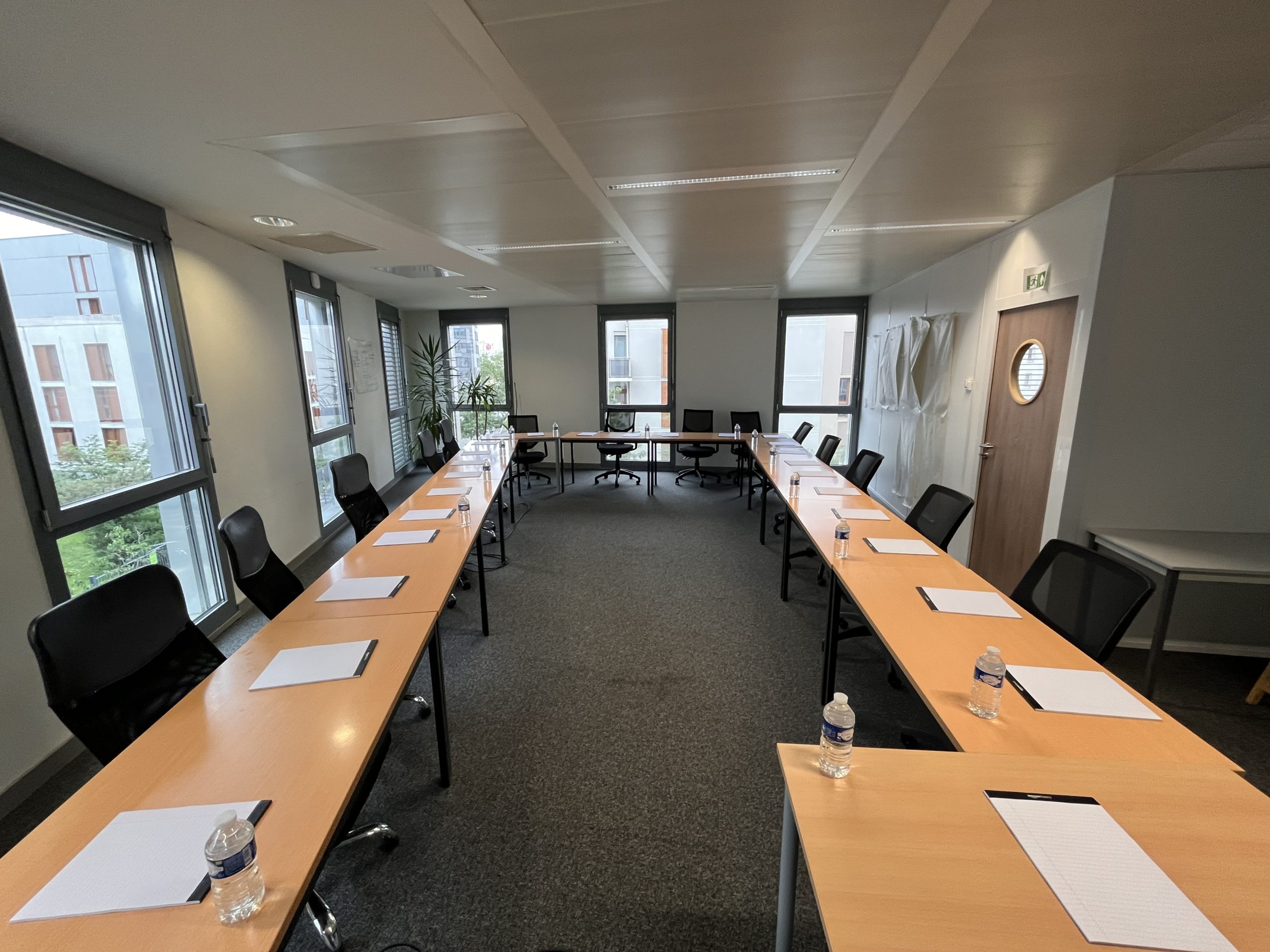 photo-grande-salle-2-scaled-1